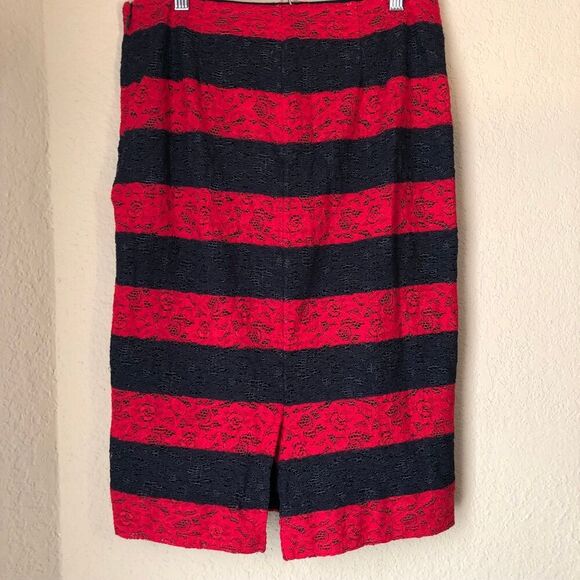 The Limited Women Pencil Skirt Tall 6 Black Red Lace Double Layer Vintage Grunge - Picture 3 of 7